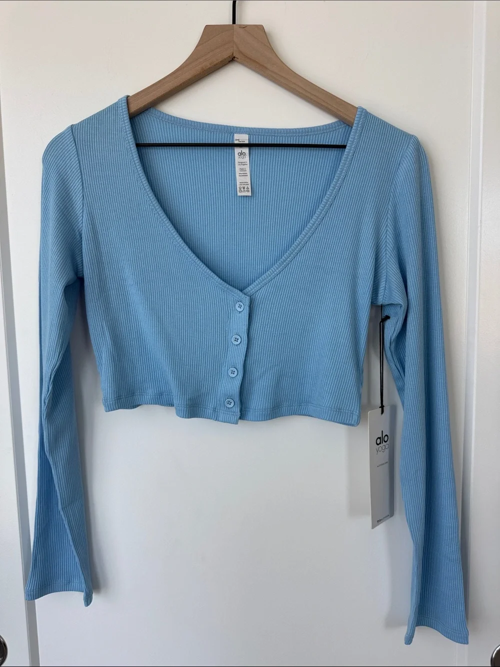 ALO Yoga Blue Skies Ribbed Cropped Whisper Cardigan